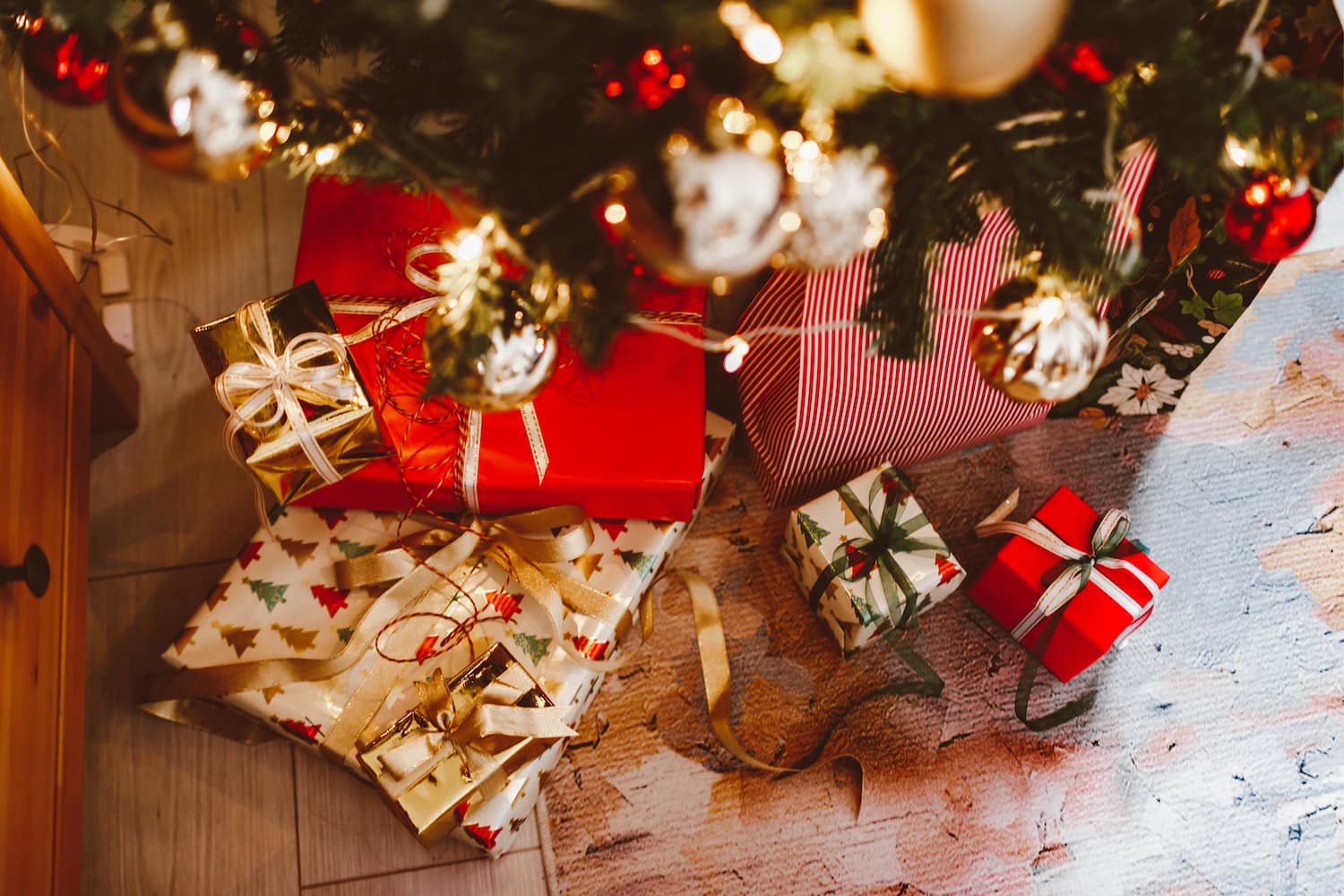 80+ Secret Santa Gift Ideas for Men Under ₹500